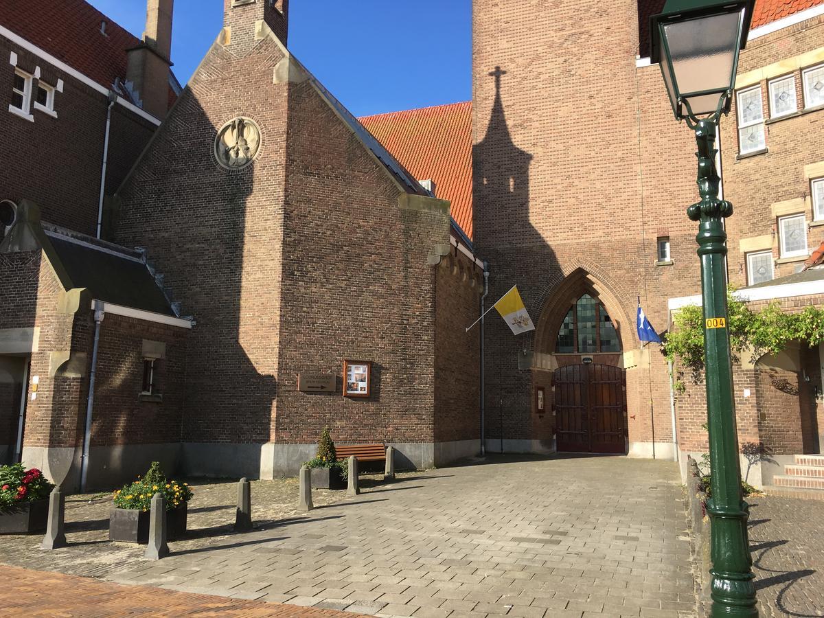 Ambassade Arena 3* The Hague