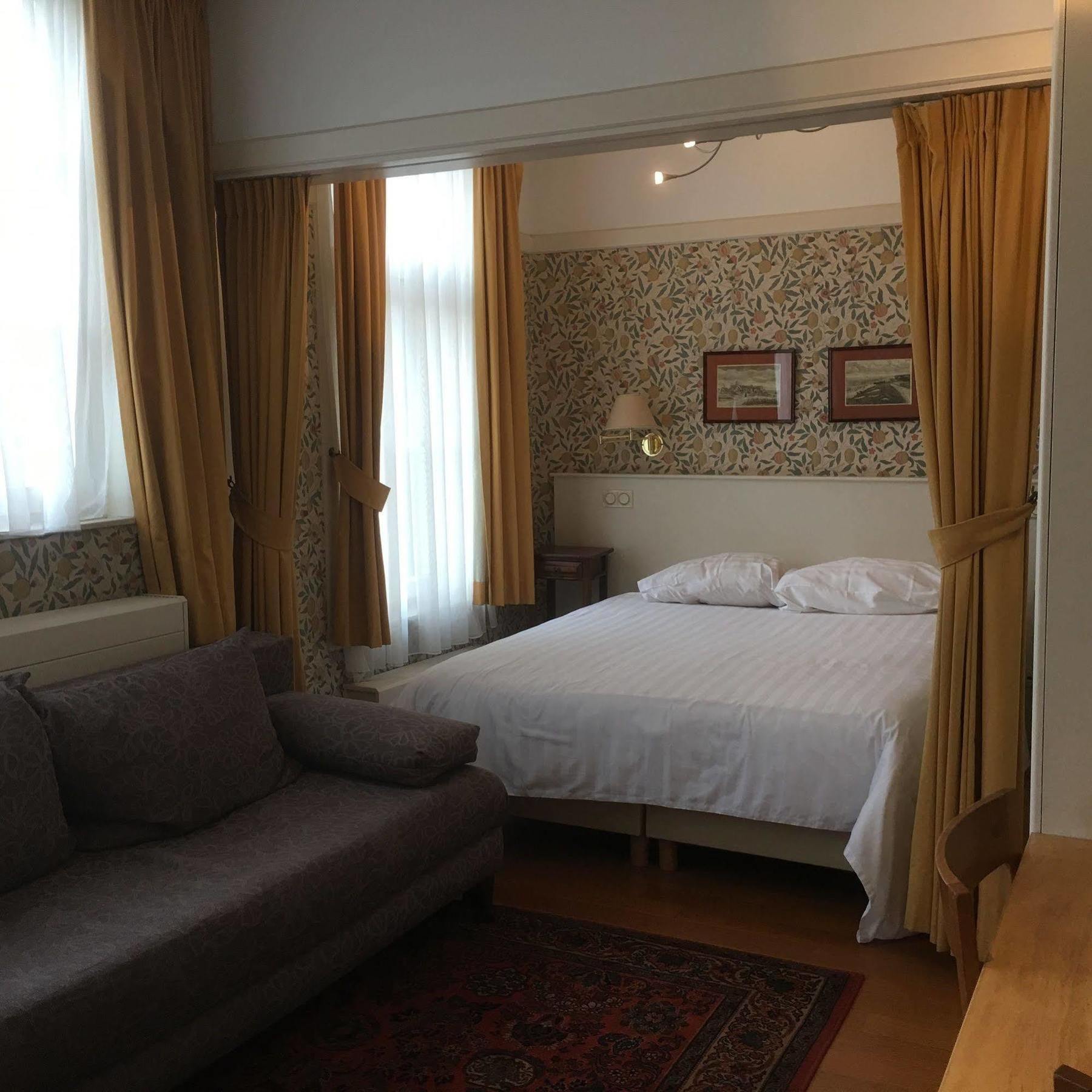 Ambassade Arena